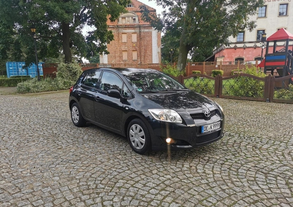 Toyota Auris cena 17900 przebieg: 221520, rok produkcji 2010 z Legnica małe 67